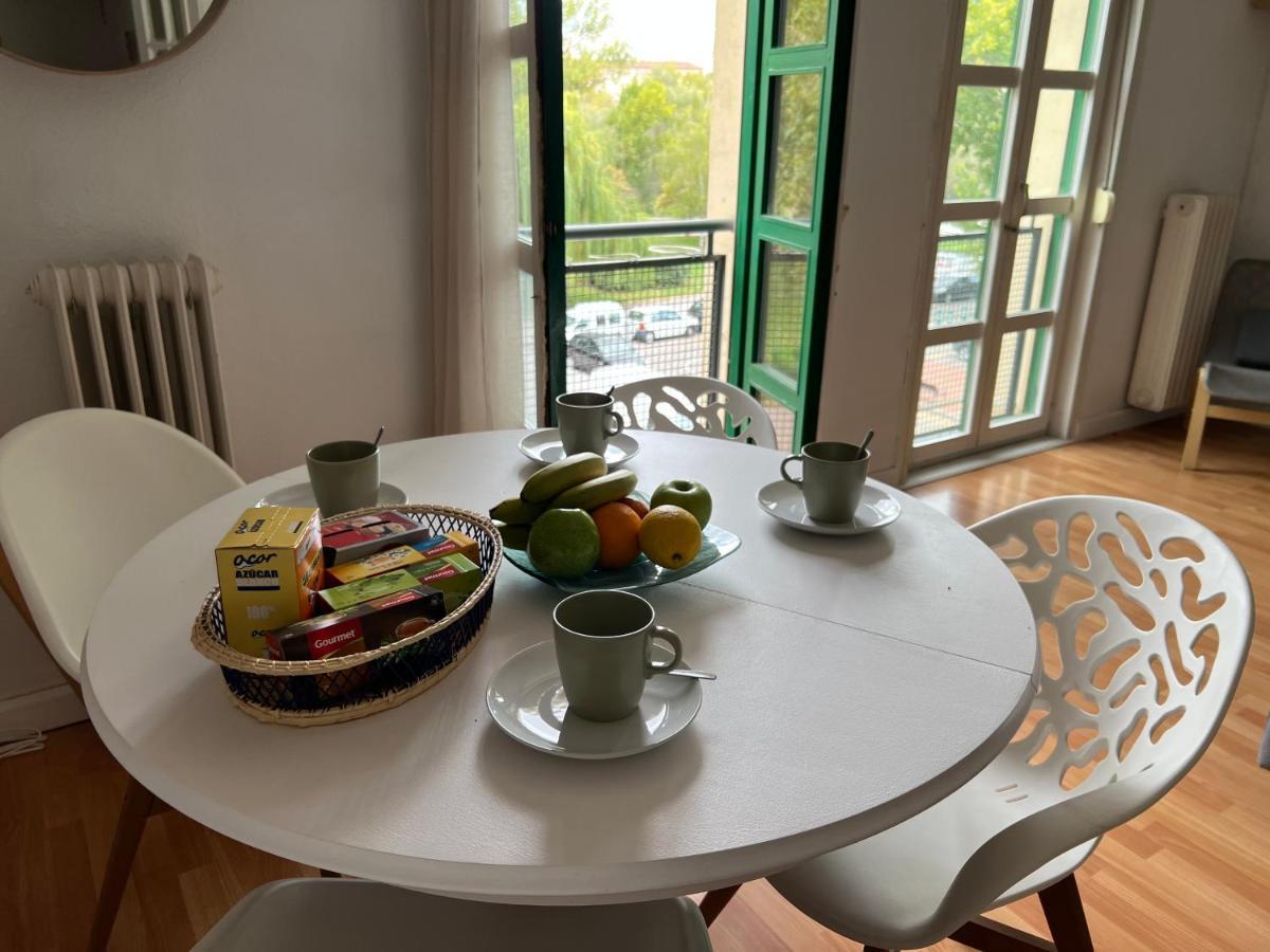 Un Rincon Con Vistas Al Parque Wifi Junto A Catedral By Apartamentos Logroño Dış mekan fotoğraf